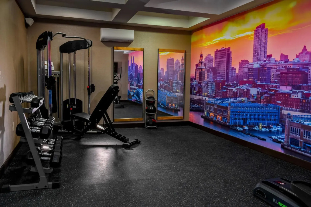Best Western Plus Philadelphia Convention Center Hotel