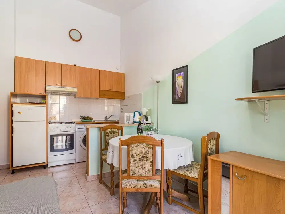 Nicole Pula in Pula With 1 Bedrooms and 1 5 Bathrooms