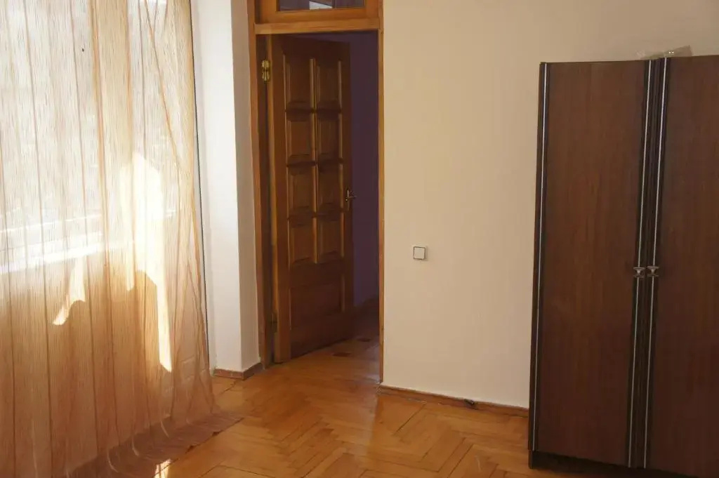 Apartment on Mushni Khvartskiia 2