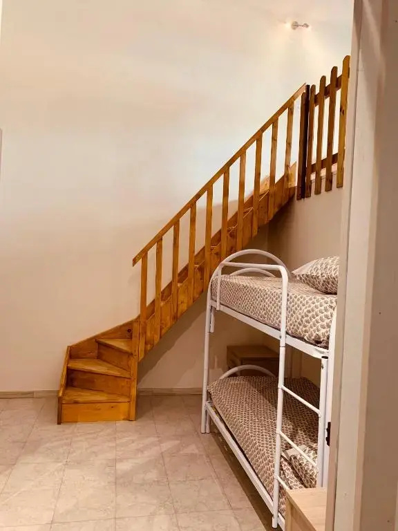 Luxar room