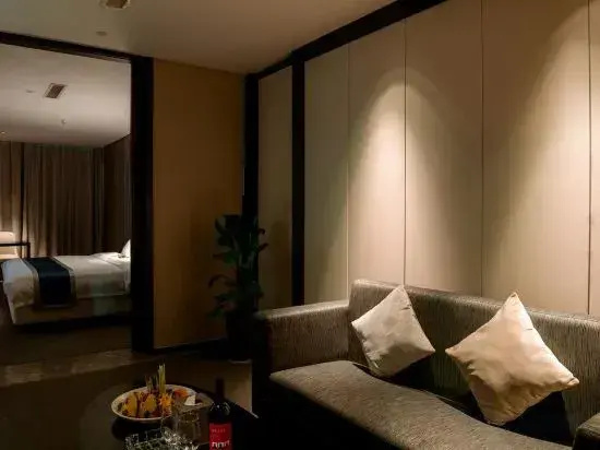 Gallery Hotel