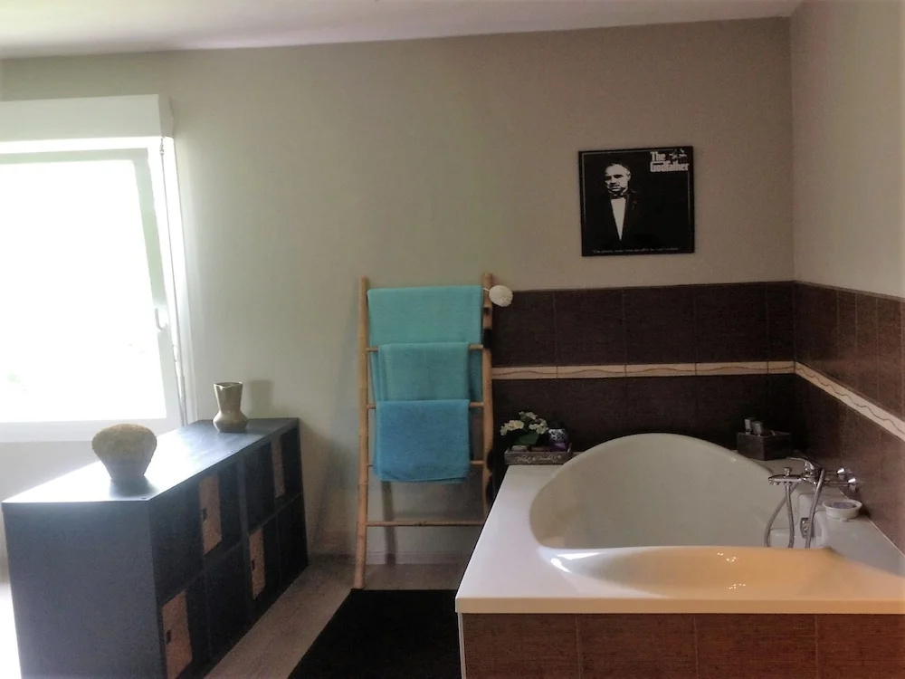 Modern House With Privat Pool Near the Most Beautiful Places on the River Lot