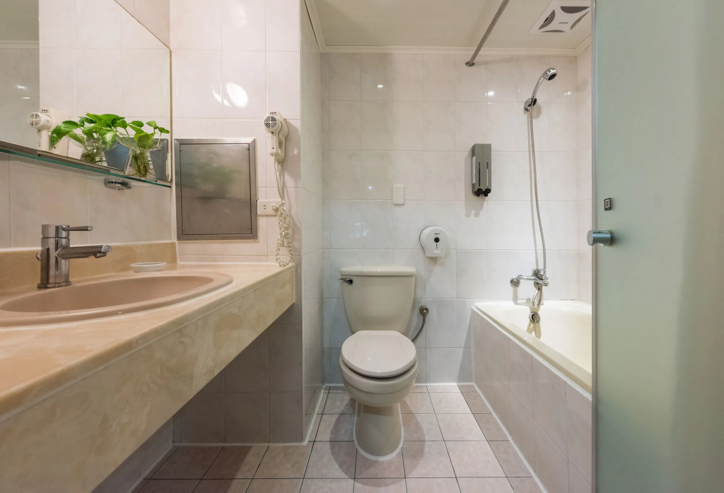 Forward Suites I