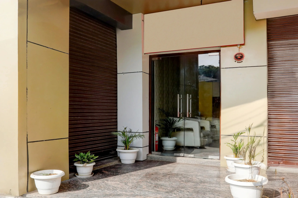 Super Hotel O Sankat Mochan Gandhi Nagar