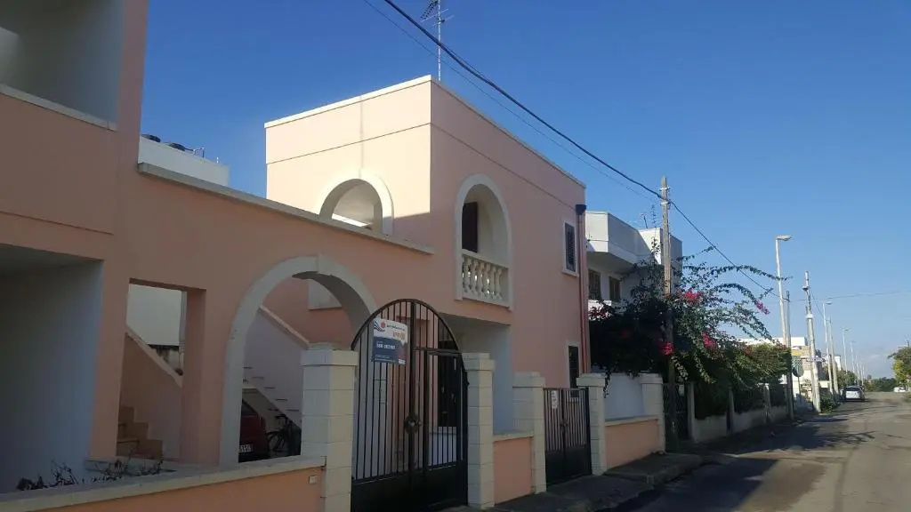 Bilocale centralissimo vista mare 29