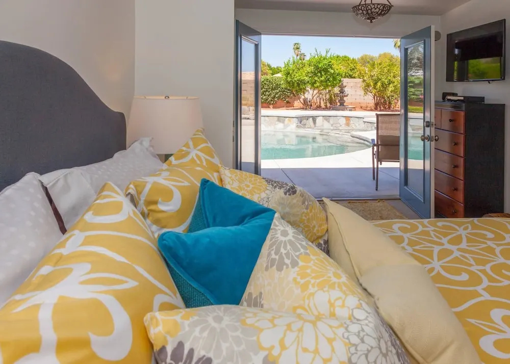 Palm Desert Decadence