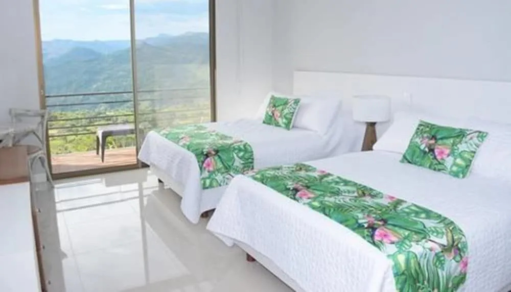 Gyrola Hotel Boutique & Spa By Victoria