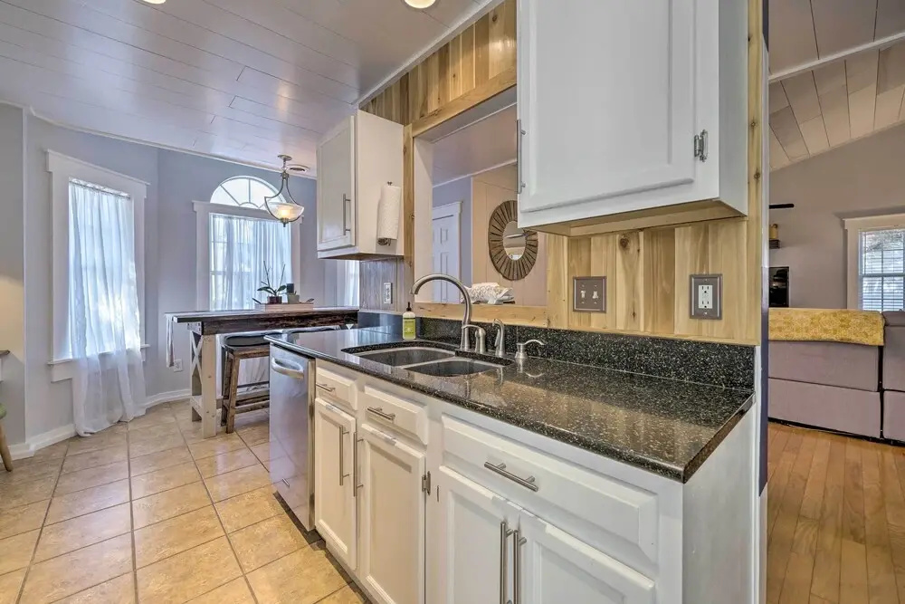 Peaceful Wilmington Home Near Beach & Downtown!