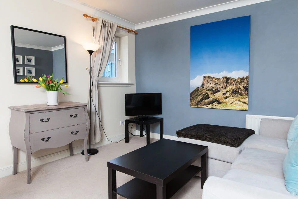 The Holyrood Road Apartment
