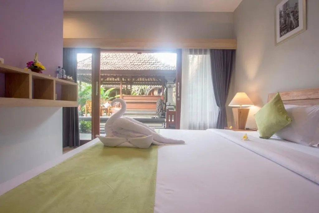 Nang Ade House
