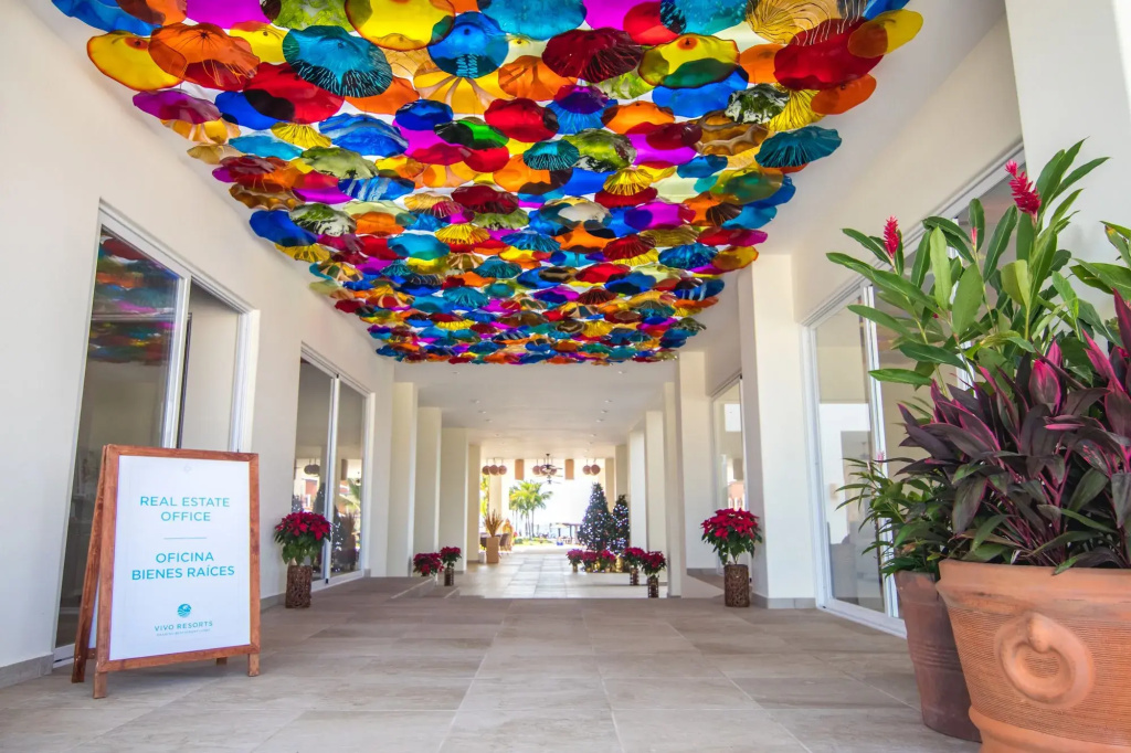 Vivo Resorts Ocean Front Apartments