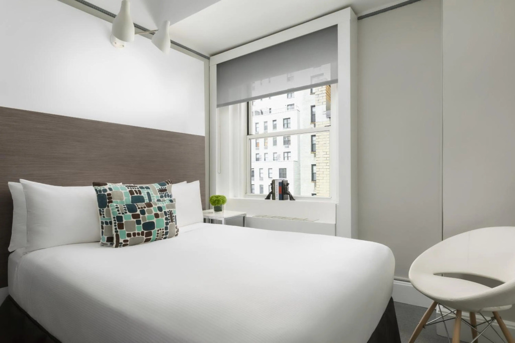 Paramount Times Square - A Generator Hotel