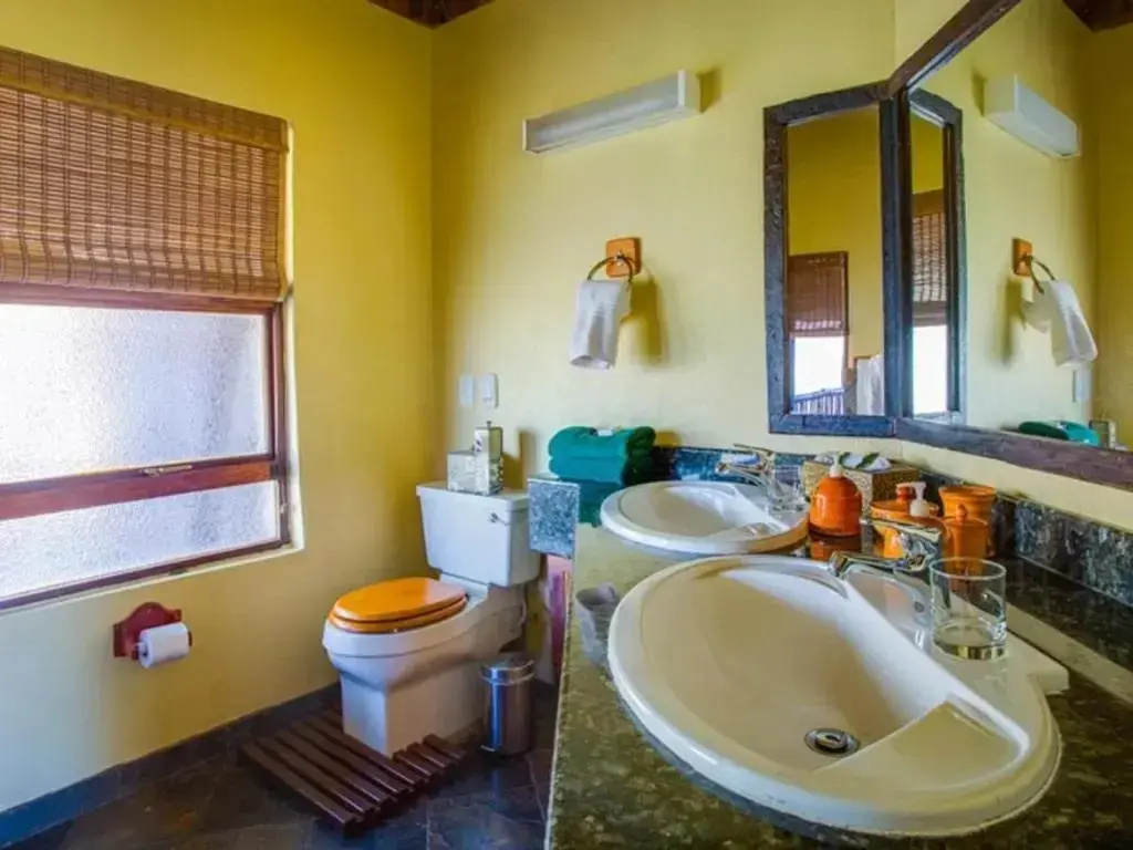 Mkuze Falls Game Lodge