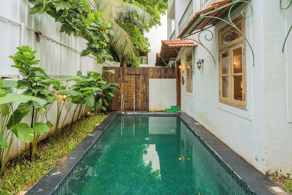 Elivaas Amayah Neer Serene 3BHK Villa