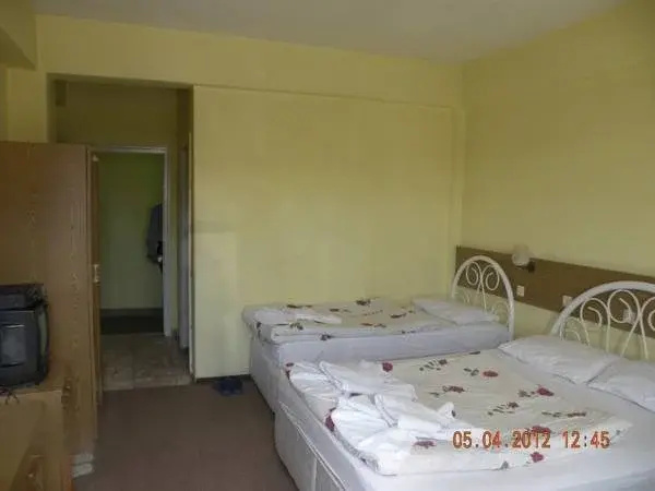 Hotel Zelve