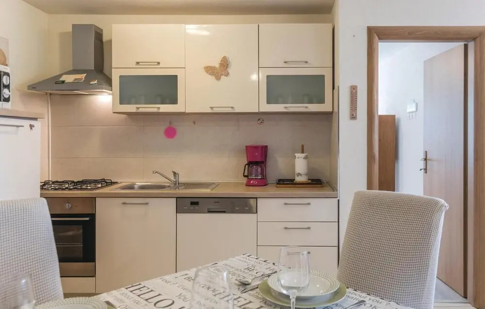 Cozy Home In Novigrad With Wifi