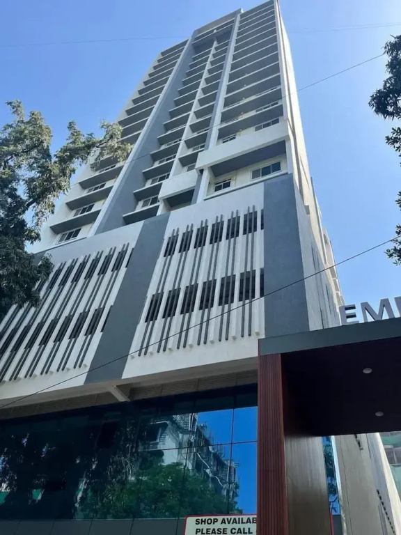 Hsquare Luxury Apartments Goregaon