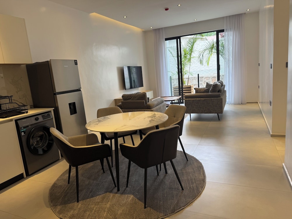 Omica 1 Residence
