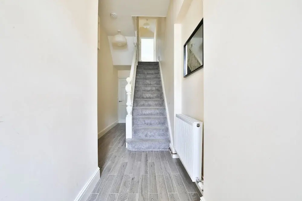 Tranquil 3-bed Home in Cardiff