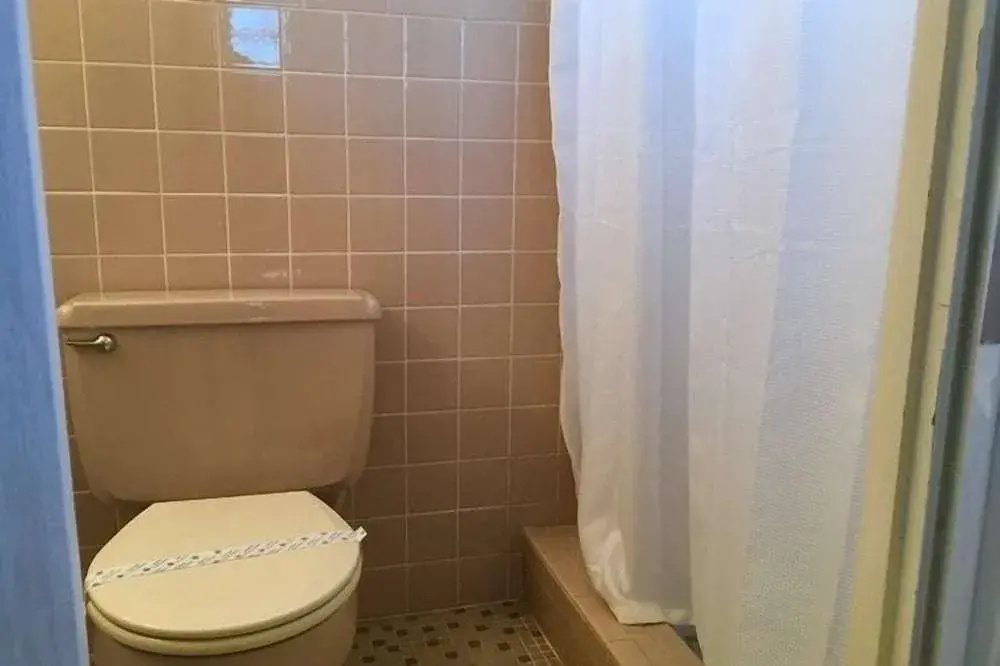 763 North Shore Upstairs 3 Bedroom Apts by RedAwning