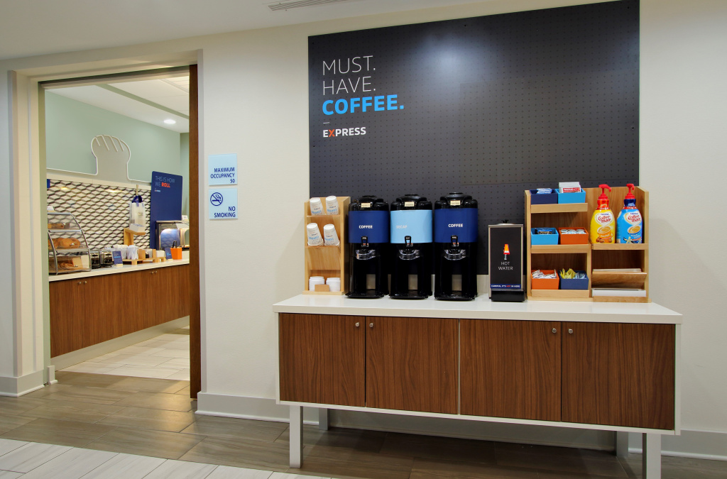 Holiday Inn Express & Suites Manassas by IHG