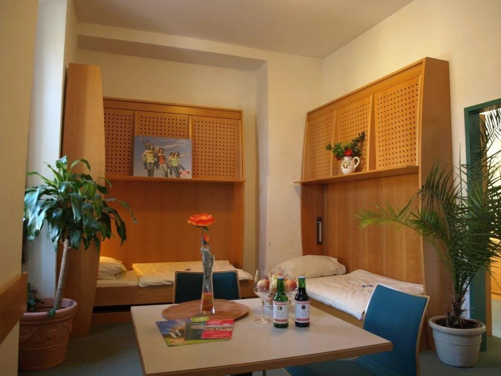 Junges Hotel Tulln - NÖ Jugendherbergswerk