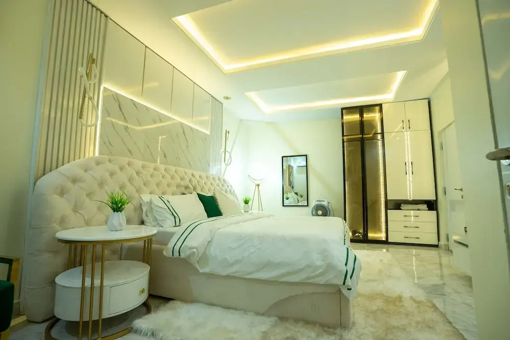 Kadal Apartments