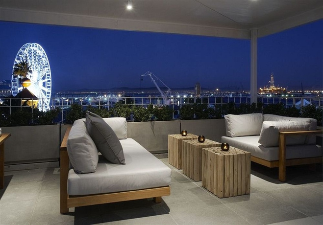 Queen Victoria Hotel by NEWMARK