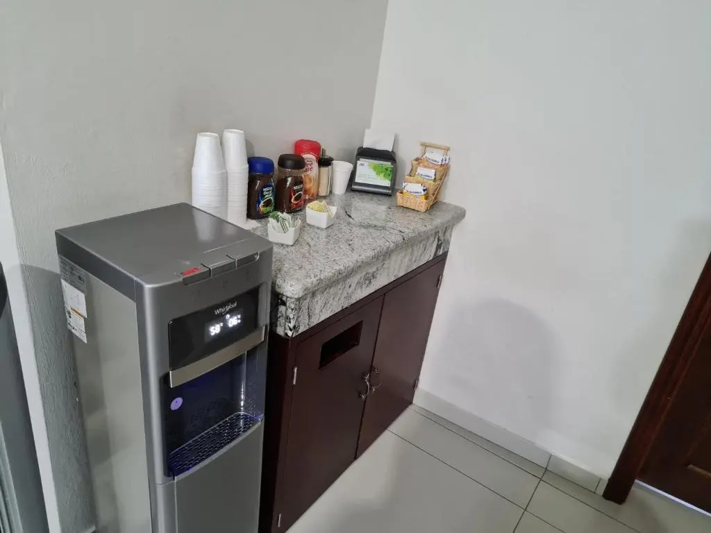 HOTEL FINA INN