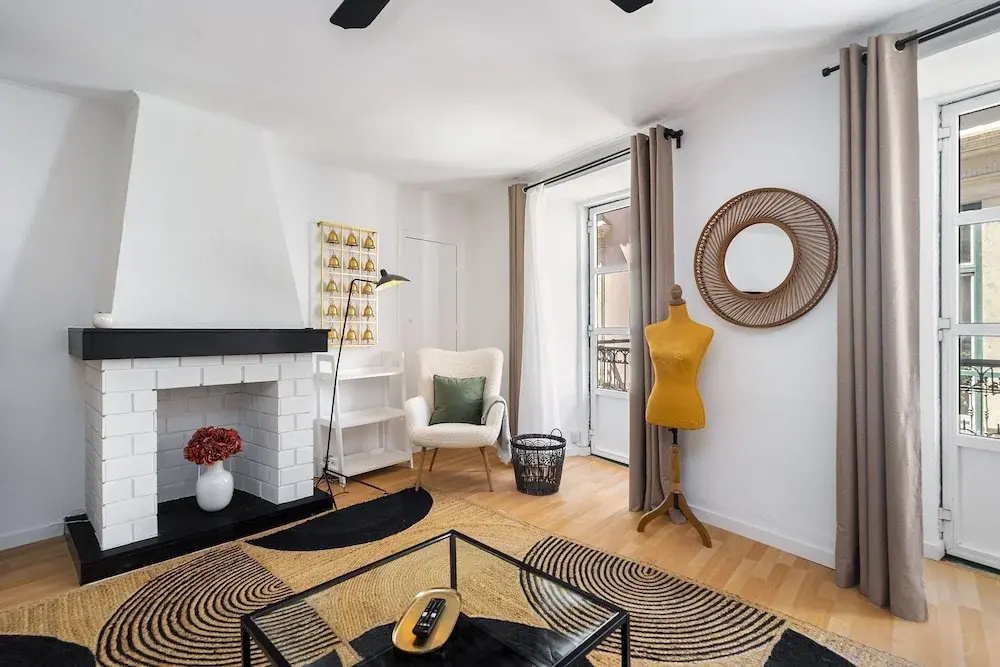 Stylish Family Residence In The Heart Of Chiado