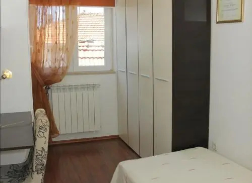 Apartment Supetar Ive Vojnovica