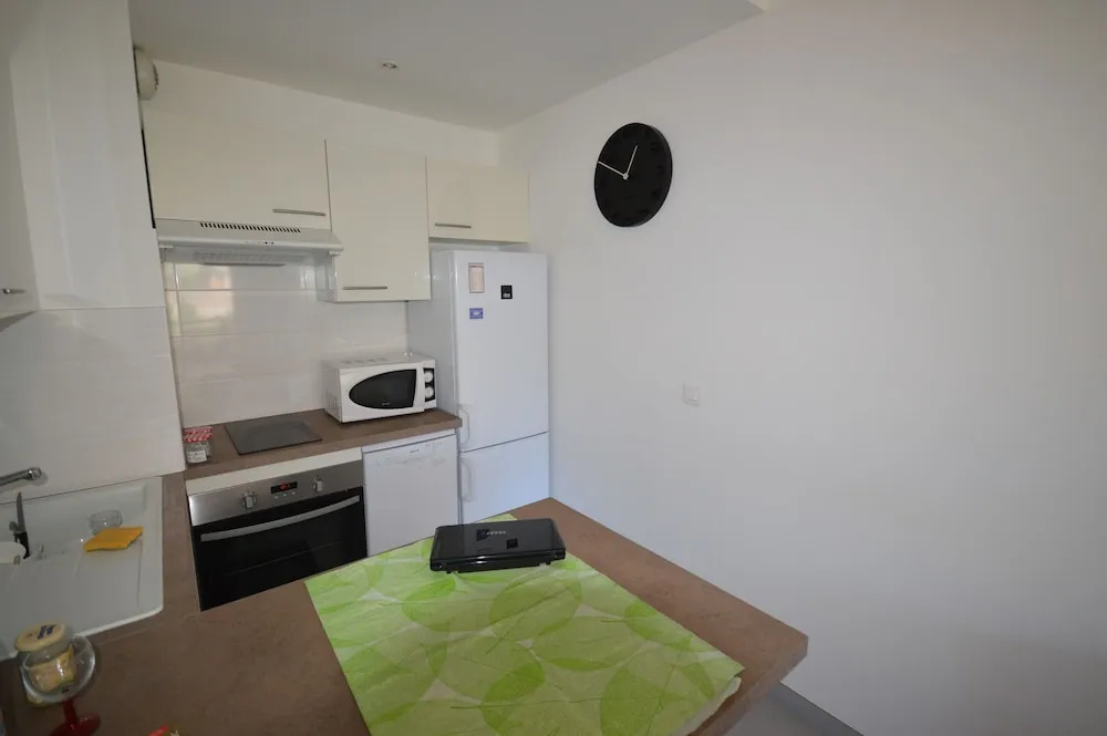 Deluxe One-bedroom Apartment Cannes