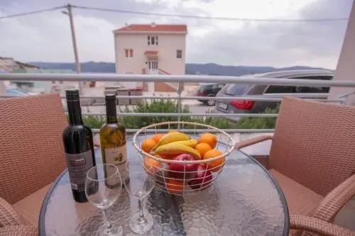 Apartments Zoya