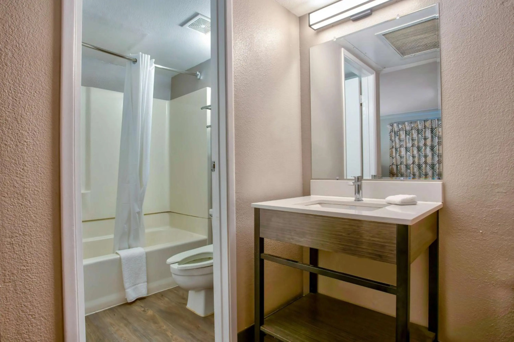 Motel 6-Kingman, AZ - Route 66 East