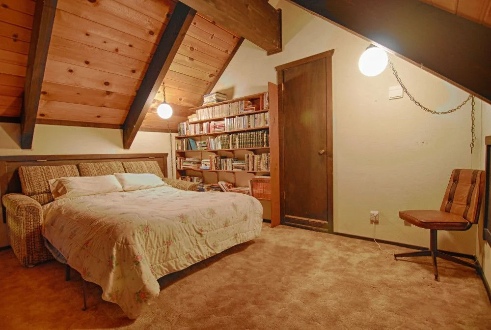372 Rim Drive - 3 Br Home