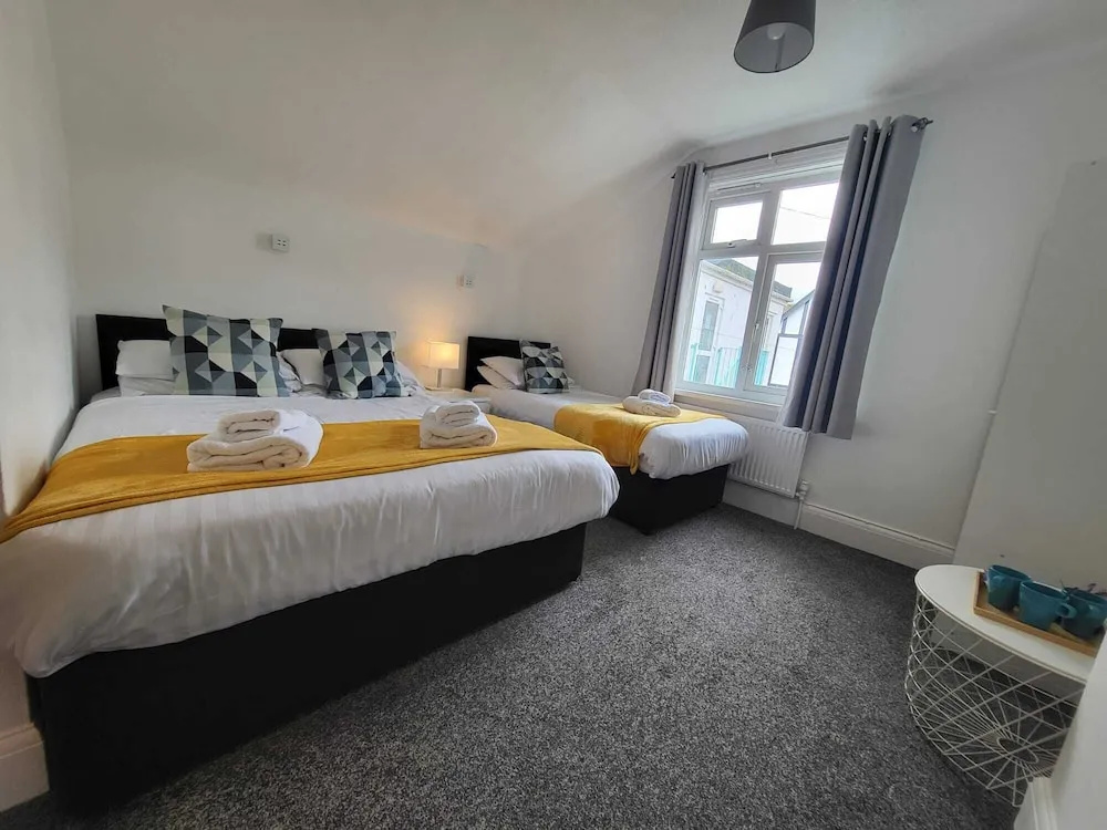 Beach Hotel Torbay