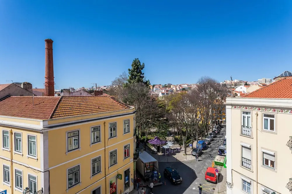 Fernando Pessoa Apartment Rentexperience