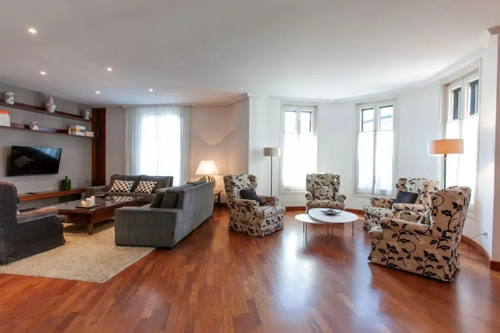 Serennia Apartamentos Ramblas - Plaça Catalunya