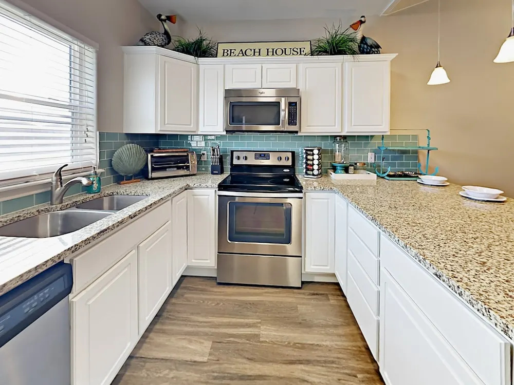 1813 S 11th St Townhouse Unit 403