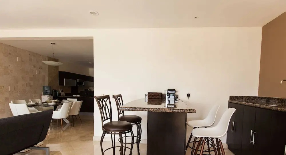 El Faro 304 Coral 3bedroom Penthouse