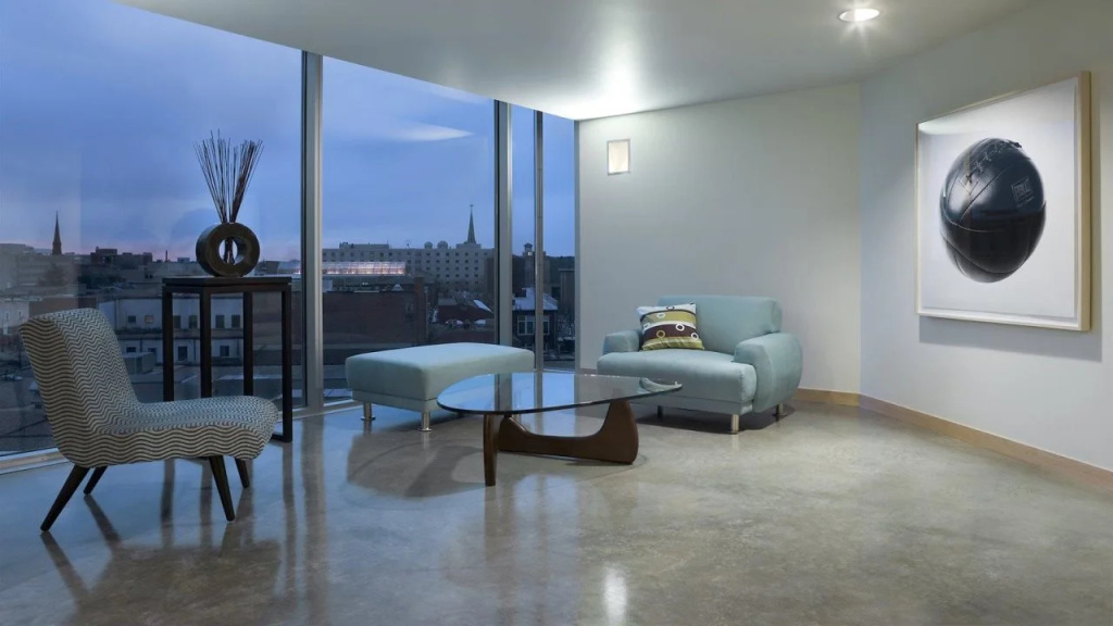 Hotelvetro Iowa City, Tapestry Collection By Hilton