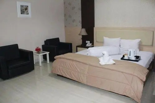 Hotel Grand Kartika