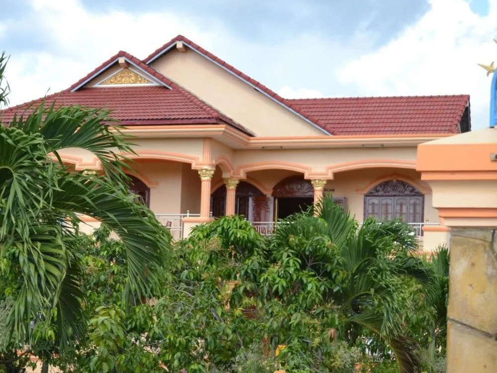 Kampot Manor
