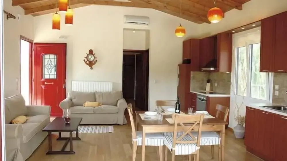 Gyra Villas