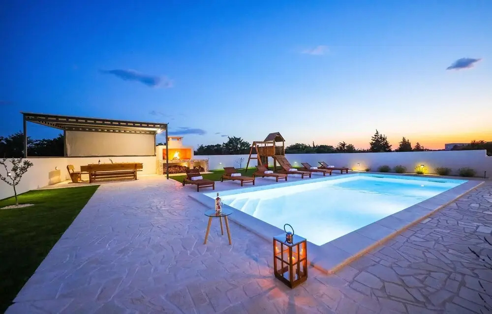 Gorgeous Home In Vrsi