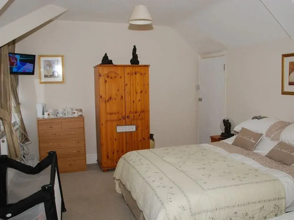 Kings Arms Hotel