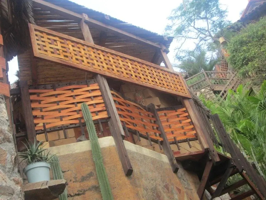 LA LOMA LINDA, Bungalows, Yoga and Feldenkrais, STARLINK INTERNET