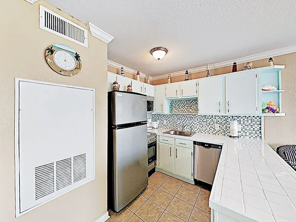 Alwaysunny Condo Unit 2115 2 Bedrooms 1.5 Bathroom Condo
