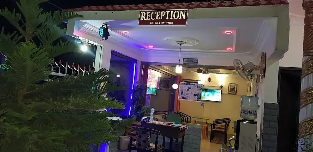 Red Rose Hotel Balakot
