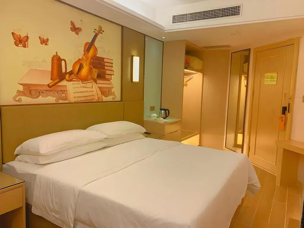 Vienna International Hotel (Dongguan Songshan Lake Guanzhang Road)